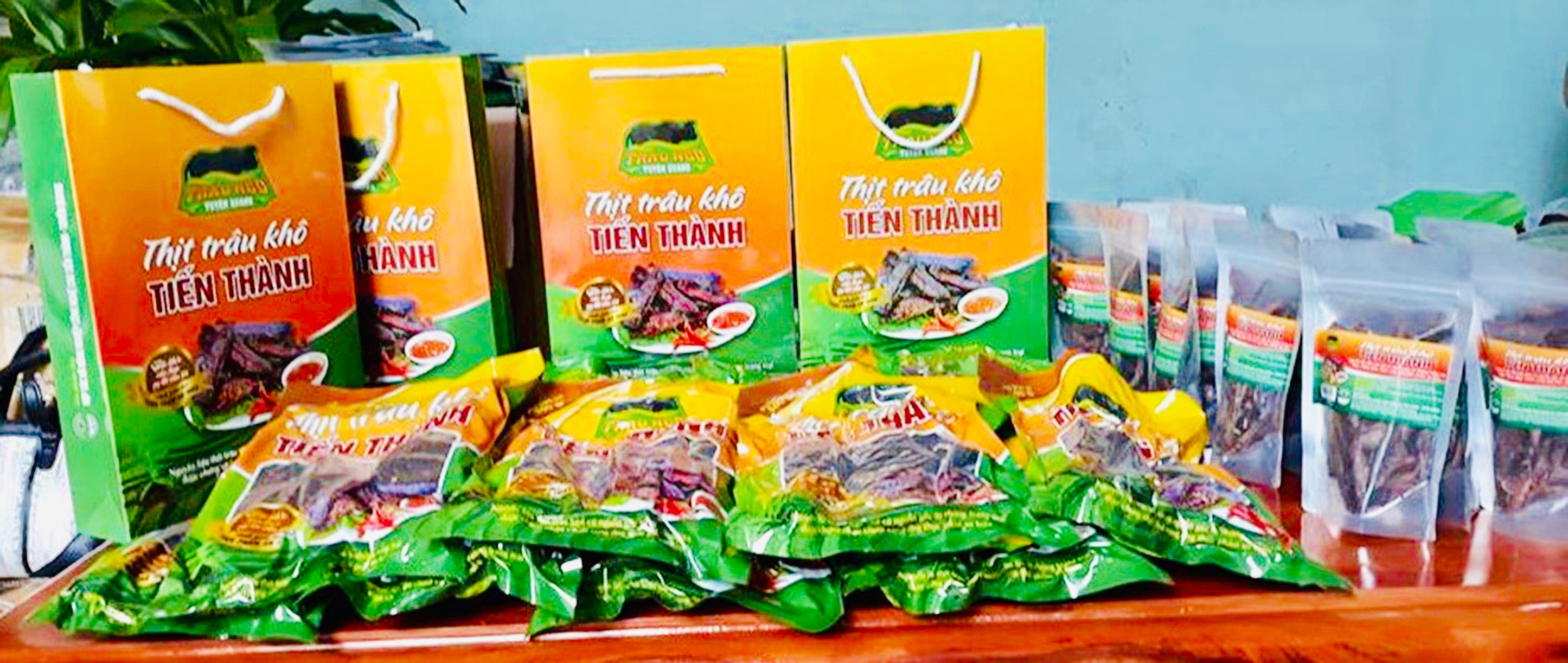 Thịt trâu khô Tiến Thành ( gói 500 gram)